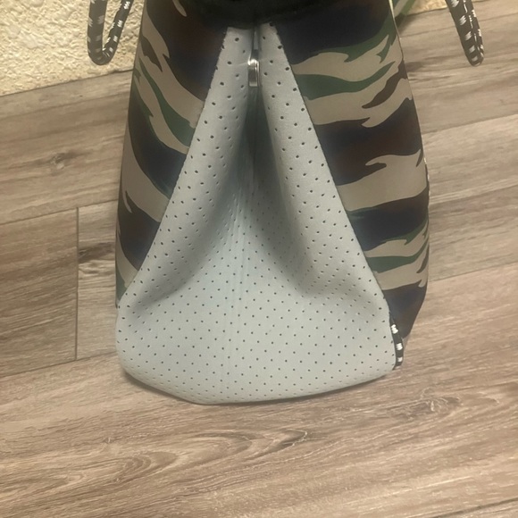 SOLD SOLDSweet Temptation Camo Tote Bag with Pouch - Picture 6 of 10